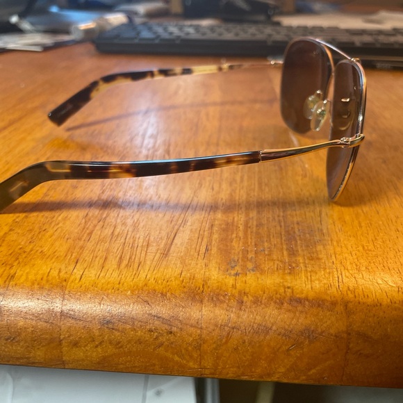 Tom Ford April TF393 Oversized Gold Aviator Sunglasses Made in Italy-With Case - Picture 3 of 9